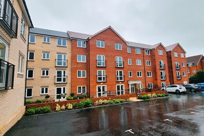 1 Bedroom Apartment For Sale In Drayton, Hampshire, PO6