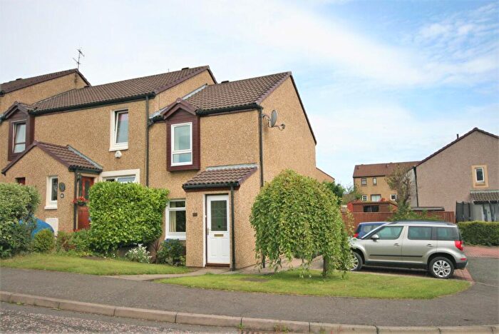 2 Bedroom End Of Terrace House To Rent In Kingsfield, Linlithgow, EH49