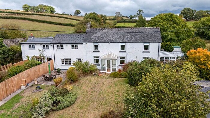 3 Bedroom End Of Terrace House For Sale In Llechfaen, Brecon, LD3