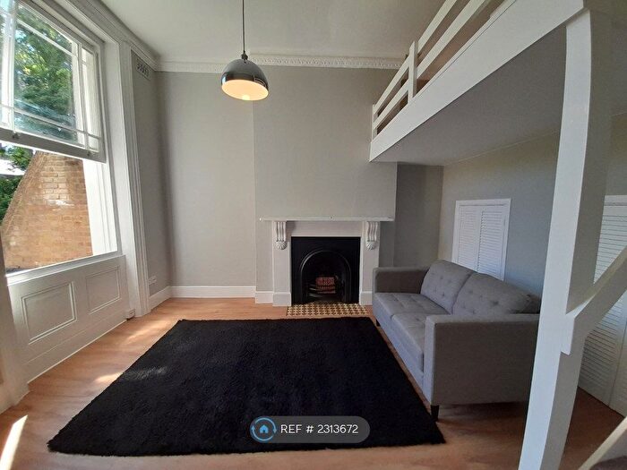 1 Bedroom Flat To Rent In Hammersmith Grove, London, W6