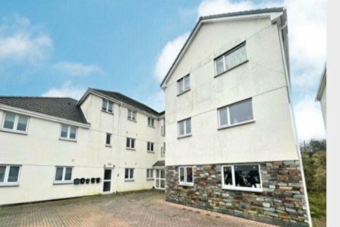 2 Bedroom Flat To Rent In Springfields, St. Austell, PL26