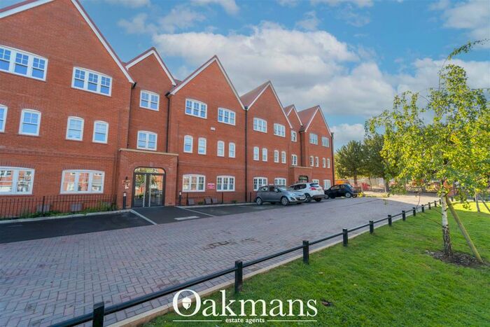 2 Bedroom Flat To Rent In Macniece Close, Selly Oak, B29