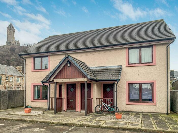 2 Bedroom Maisonette To Rent In Causewayhead Road, Causewayhead, Stirling, FK9