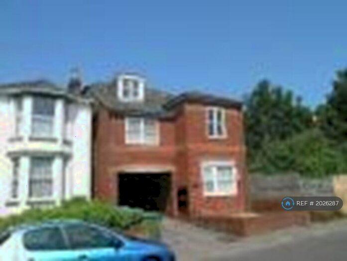 Studio To Rent In Osborne Court, Southampton, SO17