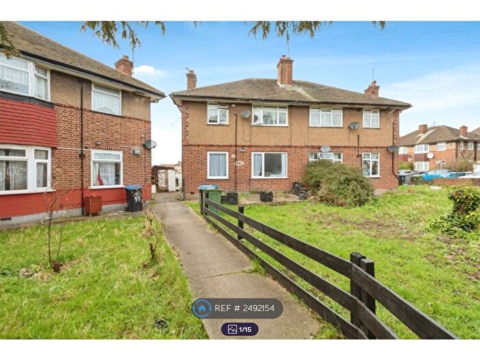 2 Bedroom Flat To Rent In Riverside Garden, Wembley, HA0