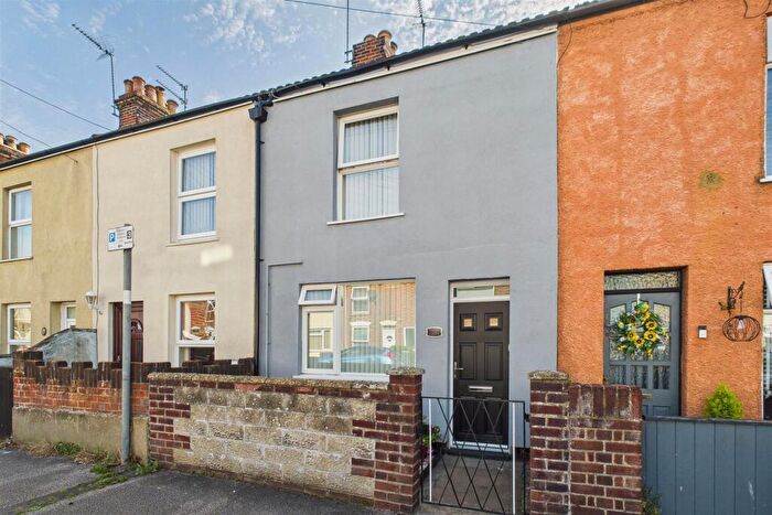 3 Bedroom Terraced House For Sale In Seago Street, Lowestoft, NR32