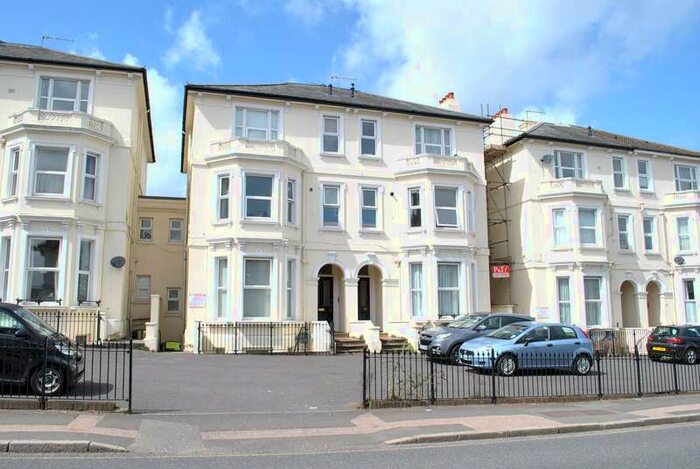 2 Bedroom Flat To Rent In Upper Grosvenor Road, Tunbridge Wells, TN1