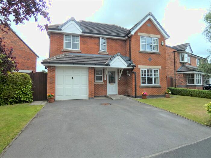 4 Bedroom Detached House To Rent In Grange Drive, Coppull, Chorley, PR7