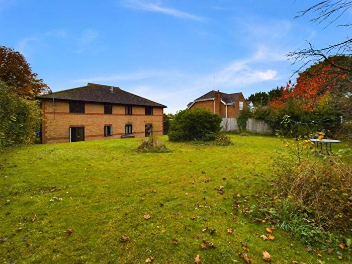 1 Bedroom Apartment For Sale In Whittlebury Road, Silverstone, NN12