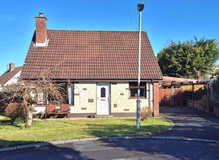 5 Bedroom Detached House For Sale In Whitehouse Park, Derry, BT48