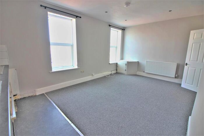2 Bedroom Flat To Rent In Bridge Street, Southport, PR8