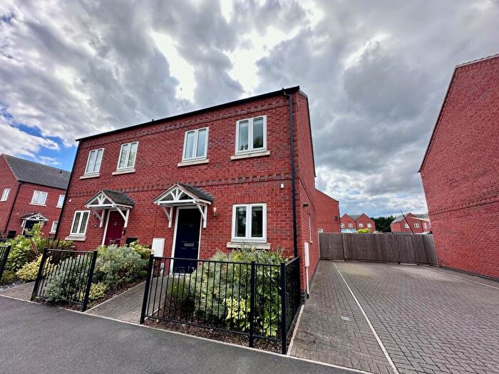 2 Bedroom House To Rent In Webster Road, Loughborough, Leicestershire, LE11