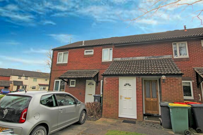 2 Bedroom Flat To Rent In Goldburn Close, Ingol, PR2