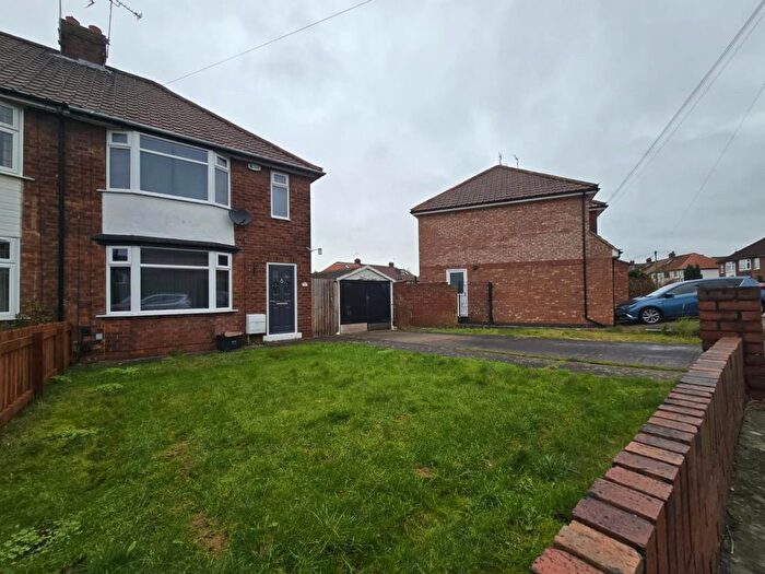 3 Bedroom Terraced House To Rent In Holly Bank Road, York, YO24
