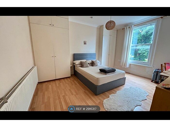 1 Bedroom Flat To Rent In Windsor Road, London, W5