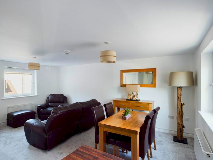 2 Bedroom Flat To Rent In Naiad Road, Copper Quarter, Swansea, SA1