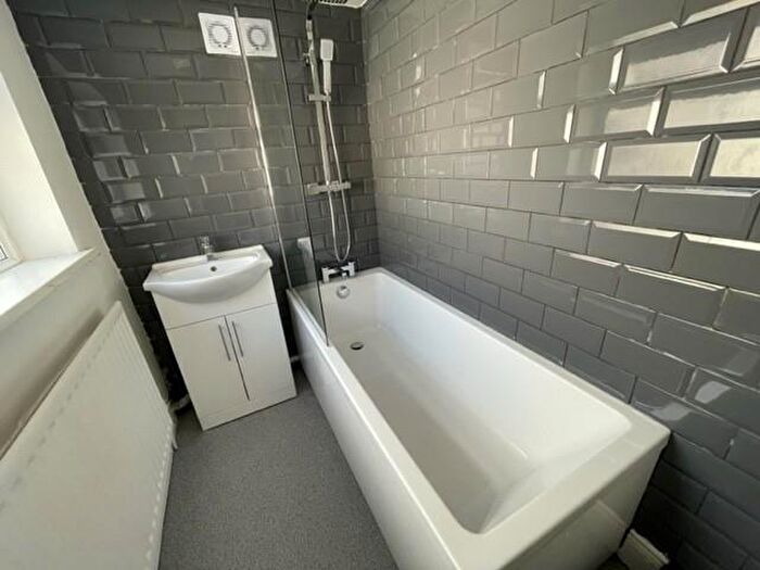 2 Bedroom Property For Sale In Fell View, Crawcrook, NE40