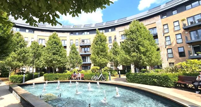 2 Bedroom Flat To Rent In Howard Road, Stanmore, HA7