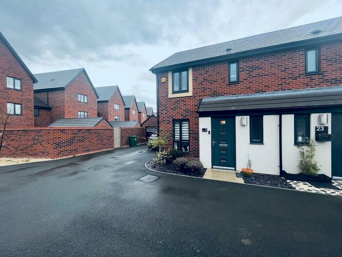 3 Bedroom House To Rent In Berrington View, Hampton Gardens, Peterborough, PE7