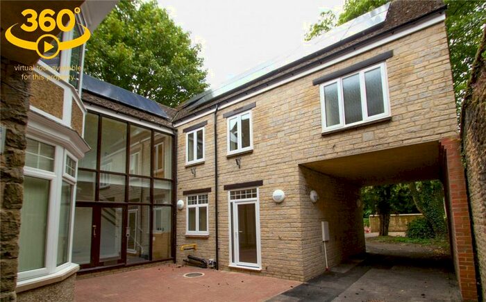 Studio To Rent In High Street, Witney, Oxfordshire, OX28