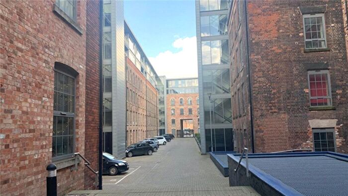2 Bedroom Apartment To Rent In Block Hicking Building, Queens Road, Nottingham, Nottinghamshire, NG2