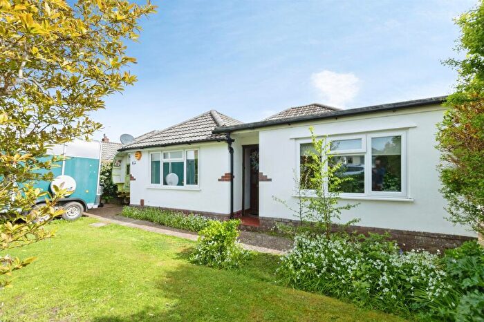 3 Bedroom Detached Bungalow For Sale In Finchfield Avenue, Bournemouth, BH11