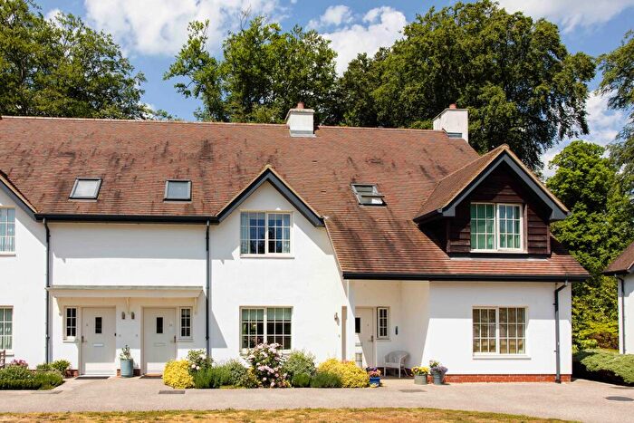 2 Bedroom Retirement Property For Sale In Templeton Road, RG17