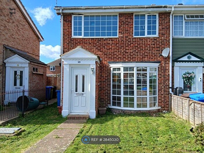 3 Bedroom Semi Detached House To Rent In Emerald View, Isle Of Sheppey, ME12