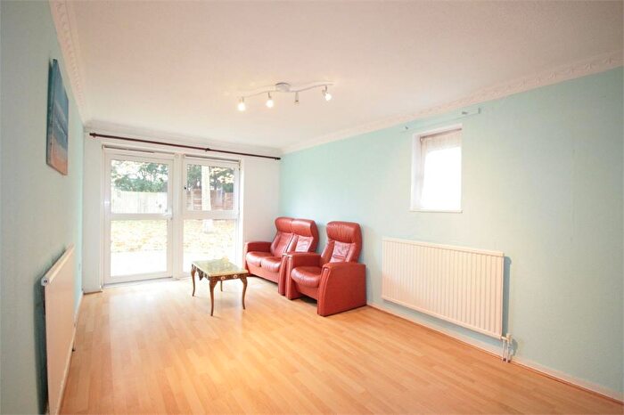 1 Bedroom Flat To Rent In Beatty Road, Stanmore, HA7