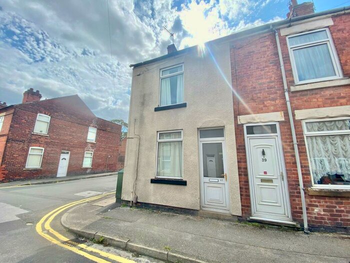 2 Bedroom End Of Terrace House To Rent In Spencer Street, Mansfield, NG18