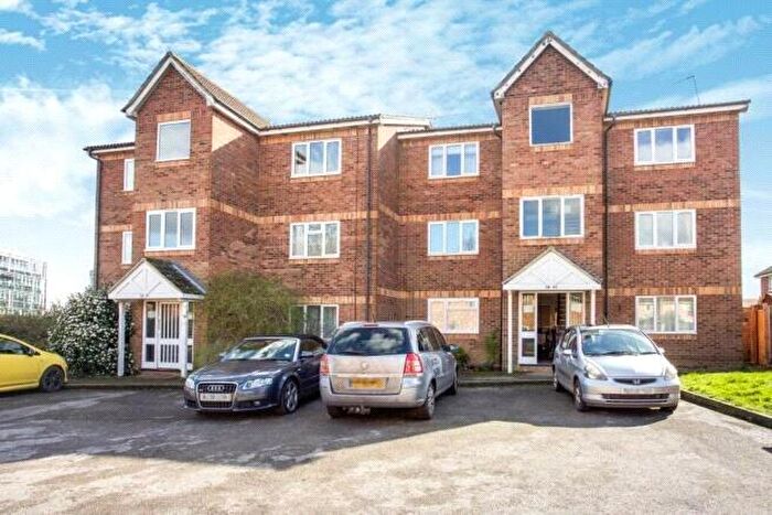 1 Bedroom Flat To Rent In Simmonds Close, Bracknell, Berkshire, RG42