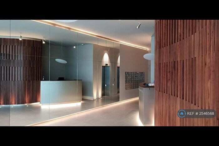 2 Bedroom Flat To Rent In Oval Road, London, NW1