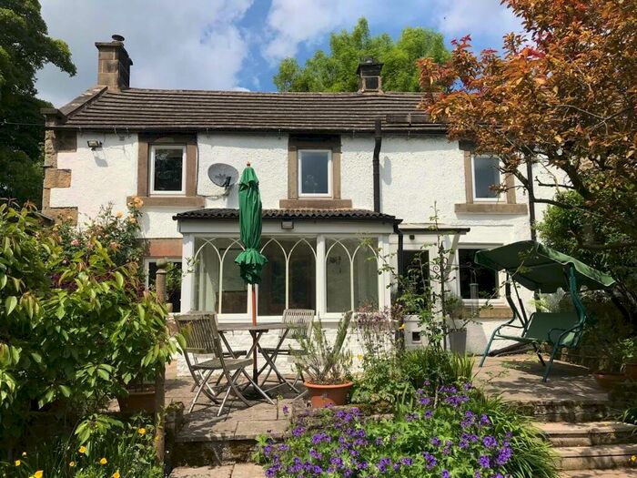 2 Bedroom Cottage For Sale In Main Road, Wensley, Matlock, DE4