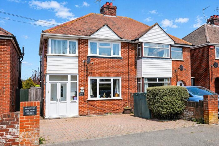 3 Bedroom Semi Detached House For Sale In Nash Road, Margate, CT9