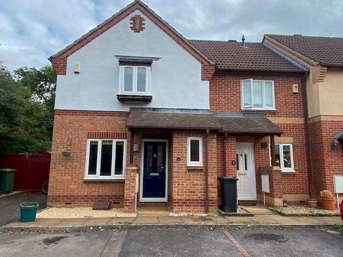 3 Bedroom House To Rent In Fern Grove, Bradley Stoke, Bristol, BS32