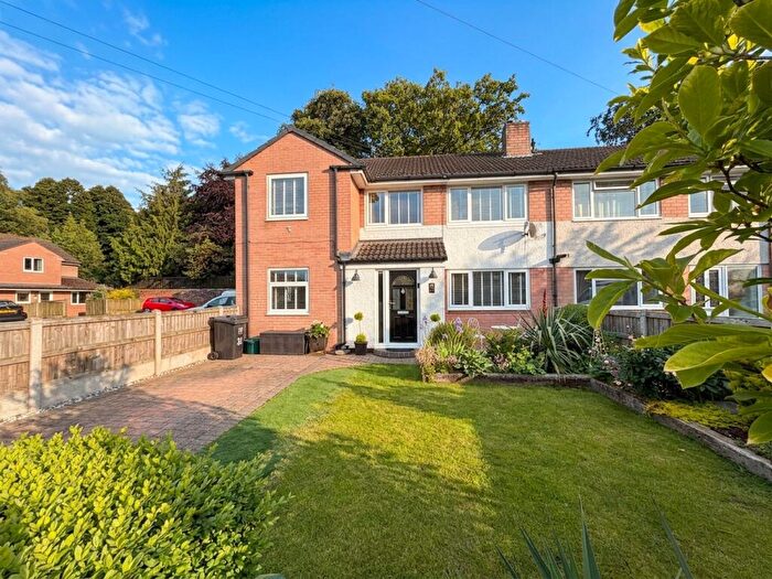 4 Bedroom Semi Detached House For Sale In Holme Head Way, Carlisle, CA2