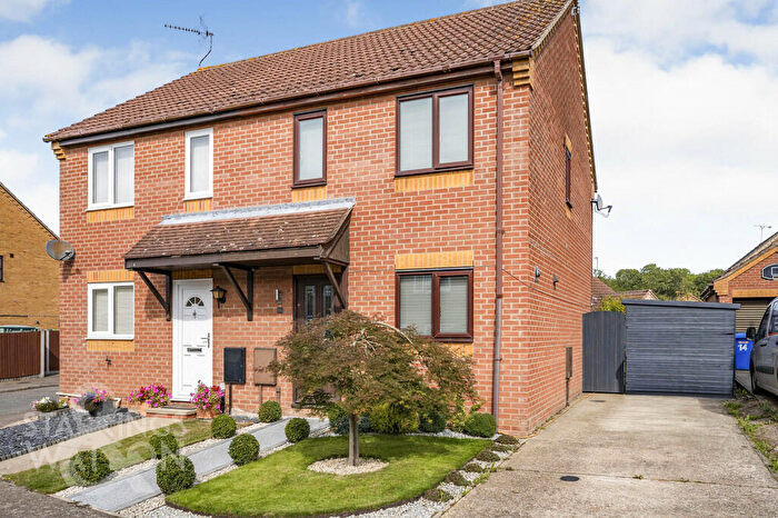 2 Bedroom Semi-Detached House For Sale In Sycamore Close, Worlingham, Beccles, NR34