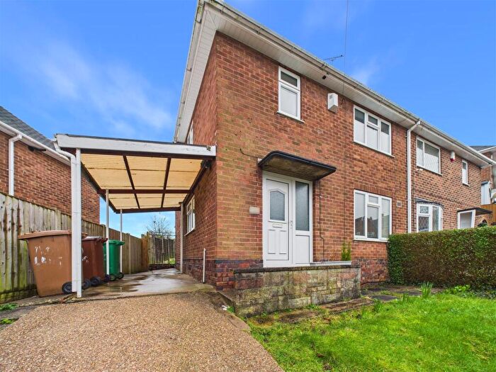 3 Bedroom Semi Detached House To Rent In Langdale Road, Bakersfield, Nottingham, NG3