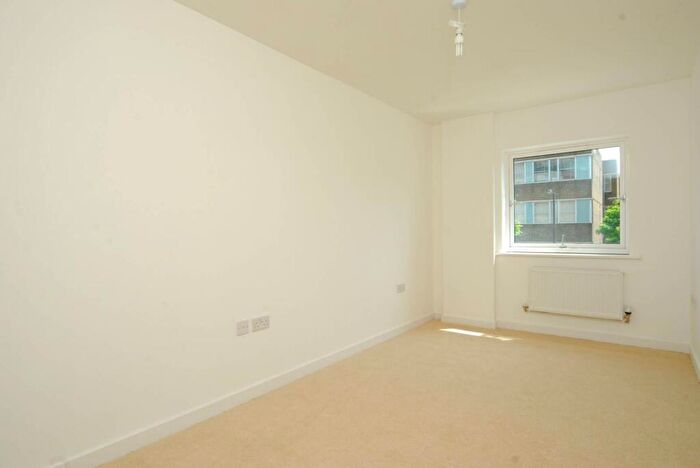2 Bedroom Flat To Rent In Northolt Road, South Harrow, Harrow, HA2