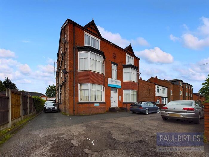 1 Bedroom Flat To Rent In Flixton Road, Urmston, Trafford, M41