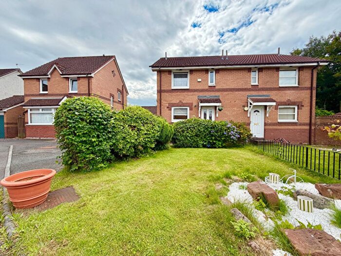3 Bedroom Semi-detached House For Sale In Park Road, Falkirk, FK2