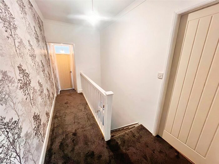 3 Bedroom Terraced House For Sale In Hill Street, Burton-On-Trent, Staffordshire, DE15