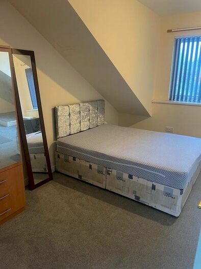 1 Bedroom Flat To Rent In Tong Road, Farnley, Leeds, LS12