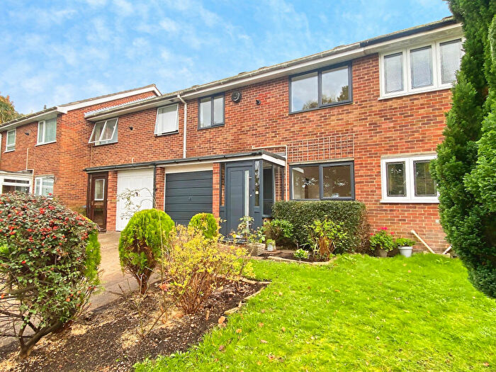4 Bedroom Terraced House For Sale In Lingwood Close, Southampton, SO16