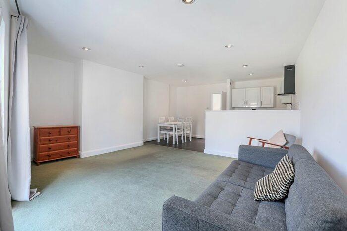 1 Bedroom Property To Rent In Friern Road, London, SE22