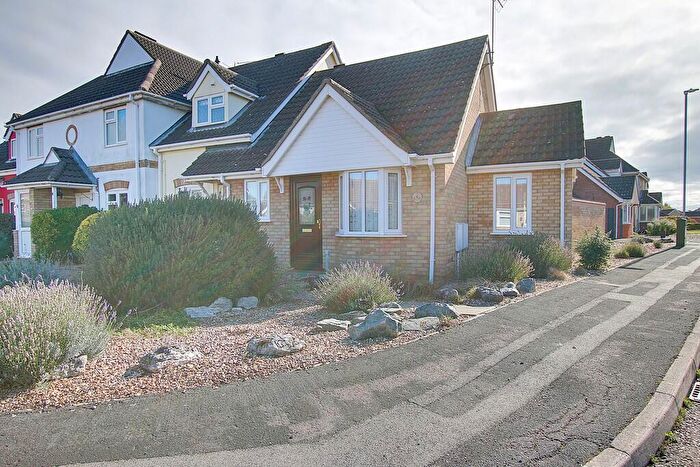 2 Bedroom Terraced Bungalow For Sale In Fleetwood Close, March, PE15