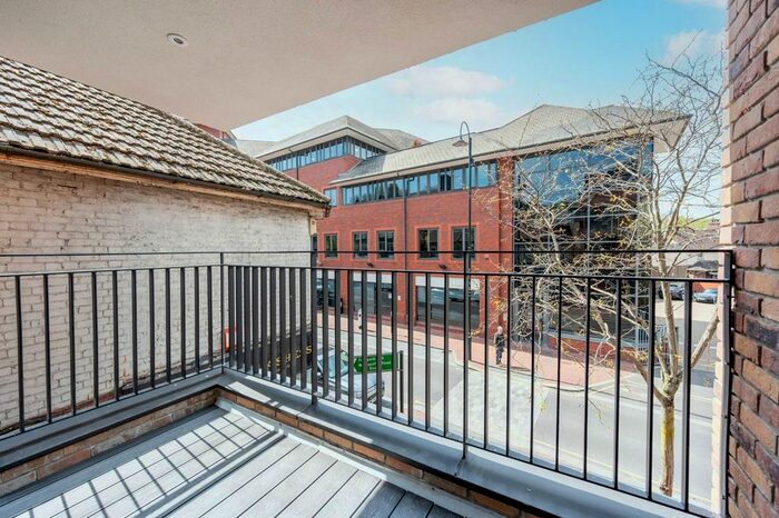 2 Bedroom Flat To Rent In M Residence, Purley, CR8