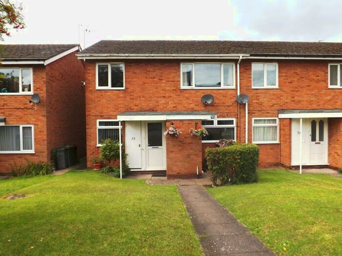 2 Bedroom Maisonette To Rent In Rowood Drive, Solihull, B92