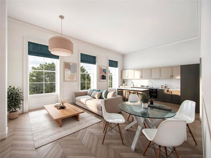 1 Bedroom Apartment For Sale In Portland Square, Bristol, BS2