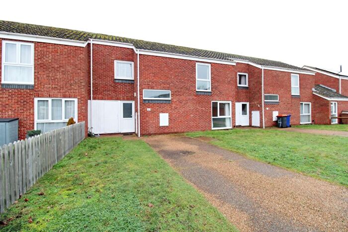 3 Bedroom Terraced House To Rent In Sycamore Walk, Raf Lakenheath, IP27